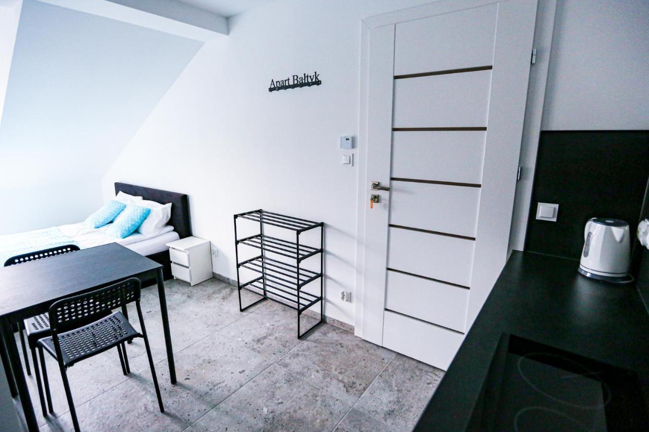 Apart Baltyk Pokoje & Apartamenty Łeba Kültér fotó