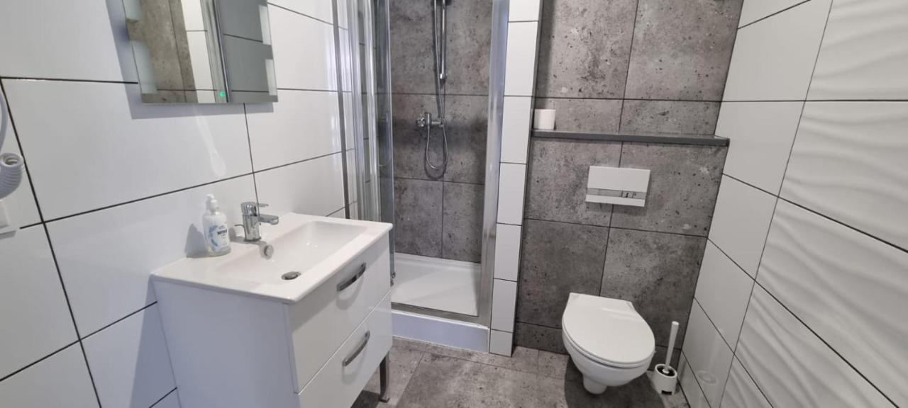 Apart Baltyk Pokoje & Apartamenty Łeba Kültér fotó