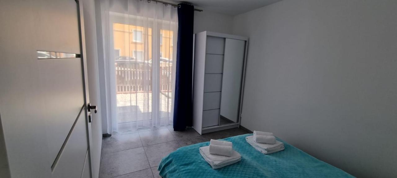 Apart Baltyk Pokoje & Apartamenty Łeba Kültér fotó