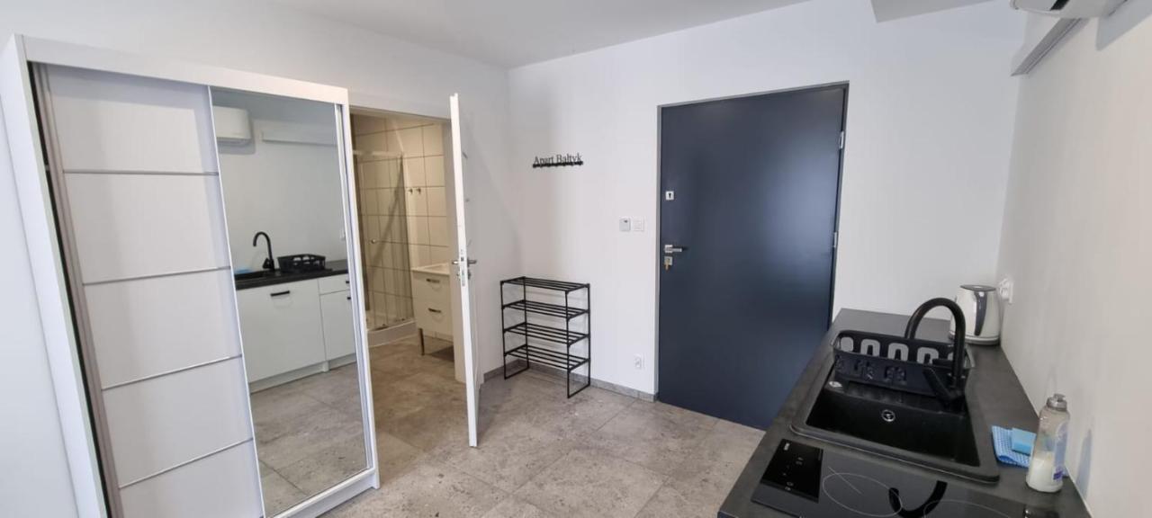 Apart Baltyk Pokoje & Apartamenty Łeba Kültér fotó